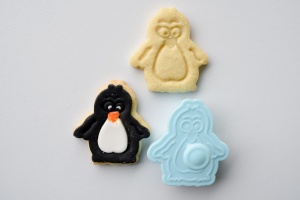 Ausstecher Pinguin mit Prägestempel, Kunststoff, 6 cm