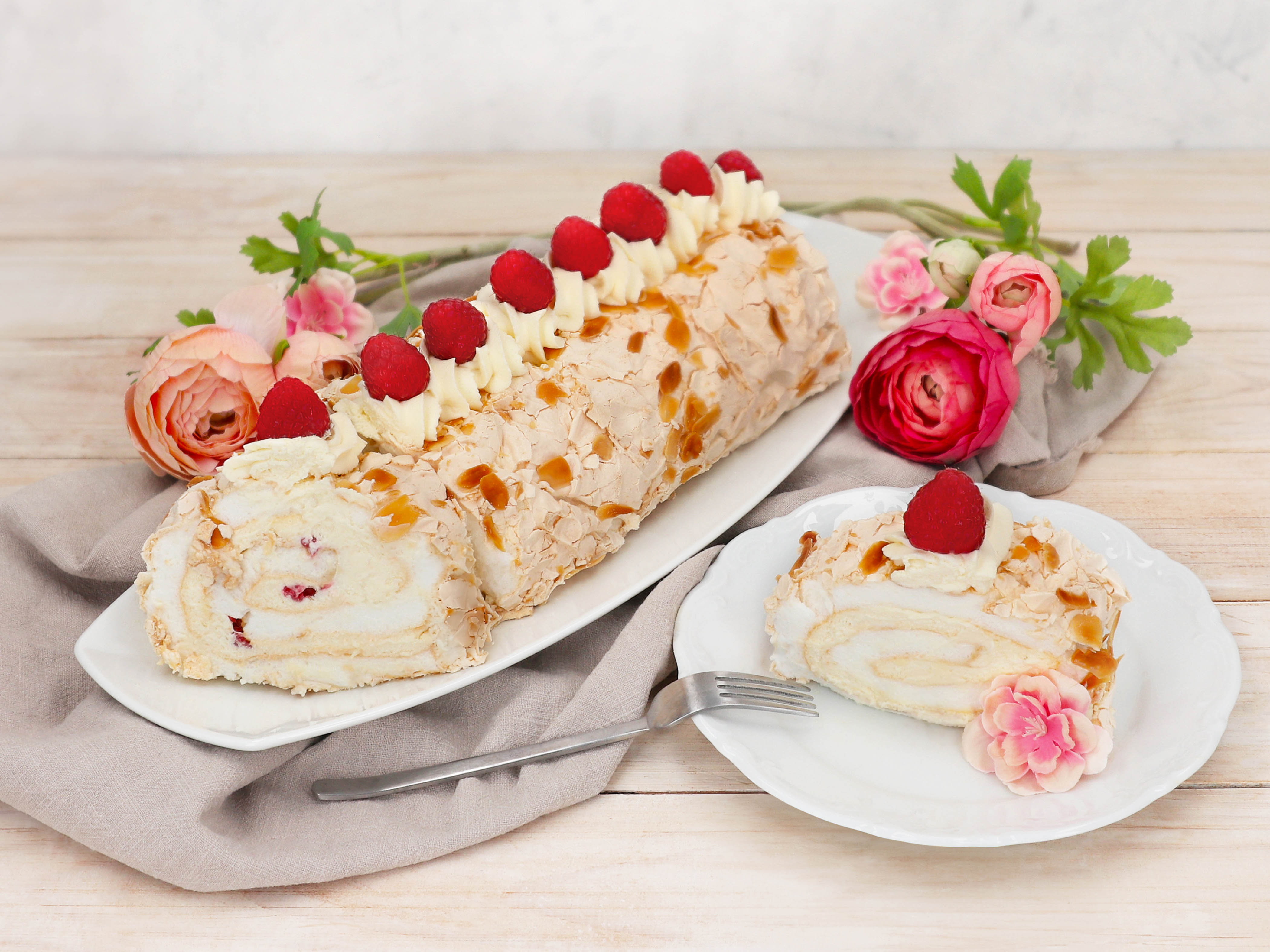 Baiserrolle mit Himbeeren Rezeptkarte
