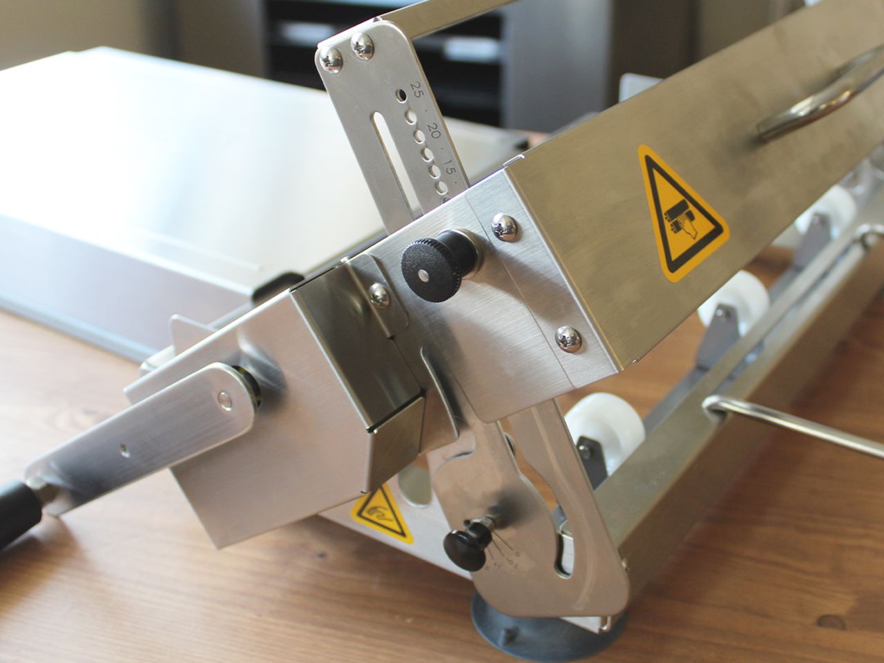 Japan Kneader Teigausrollmaschine RS201 - 0,5 bis 27 mm