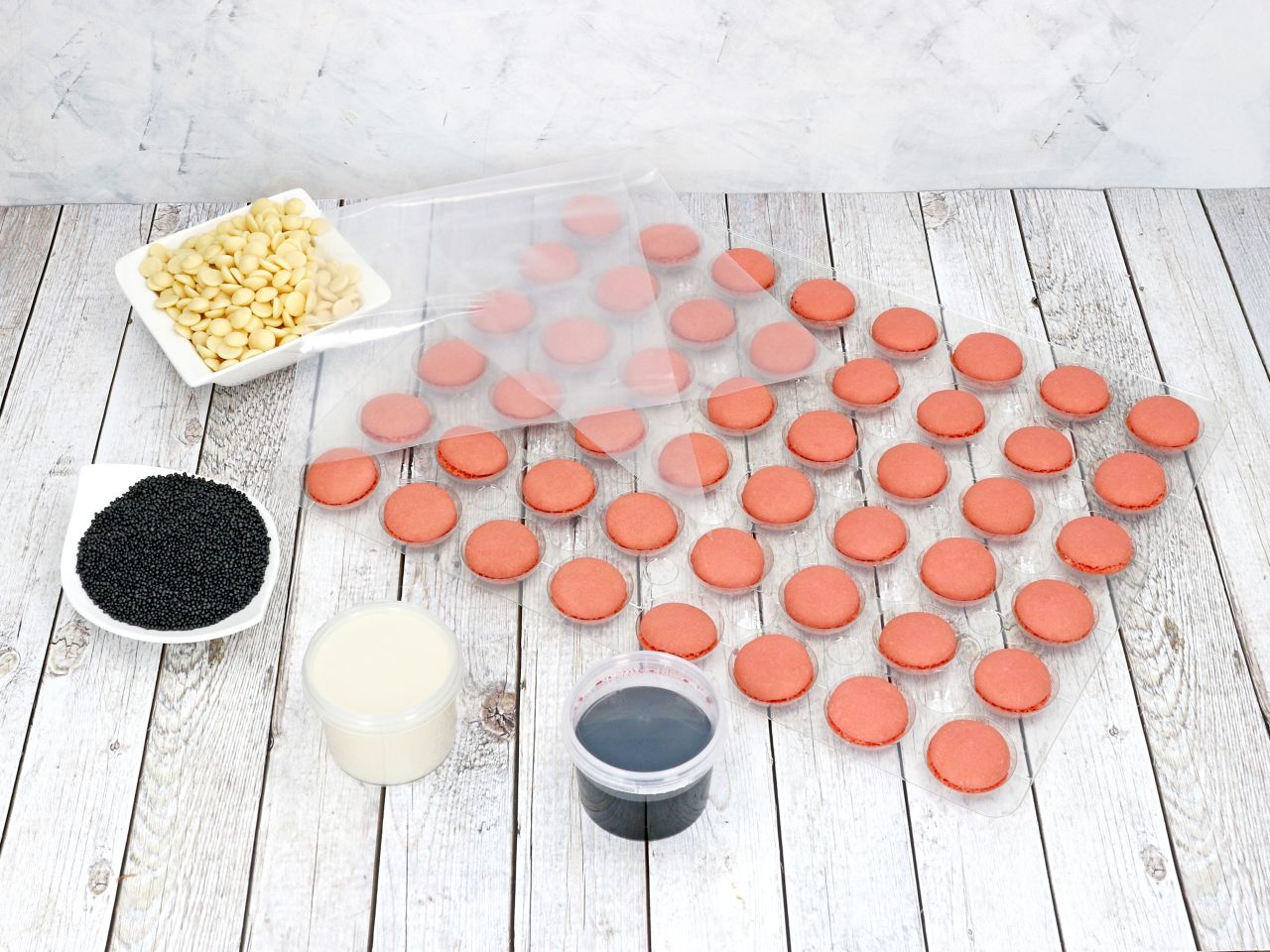 Drachenfrucht-Macarons