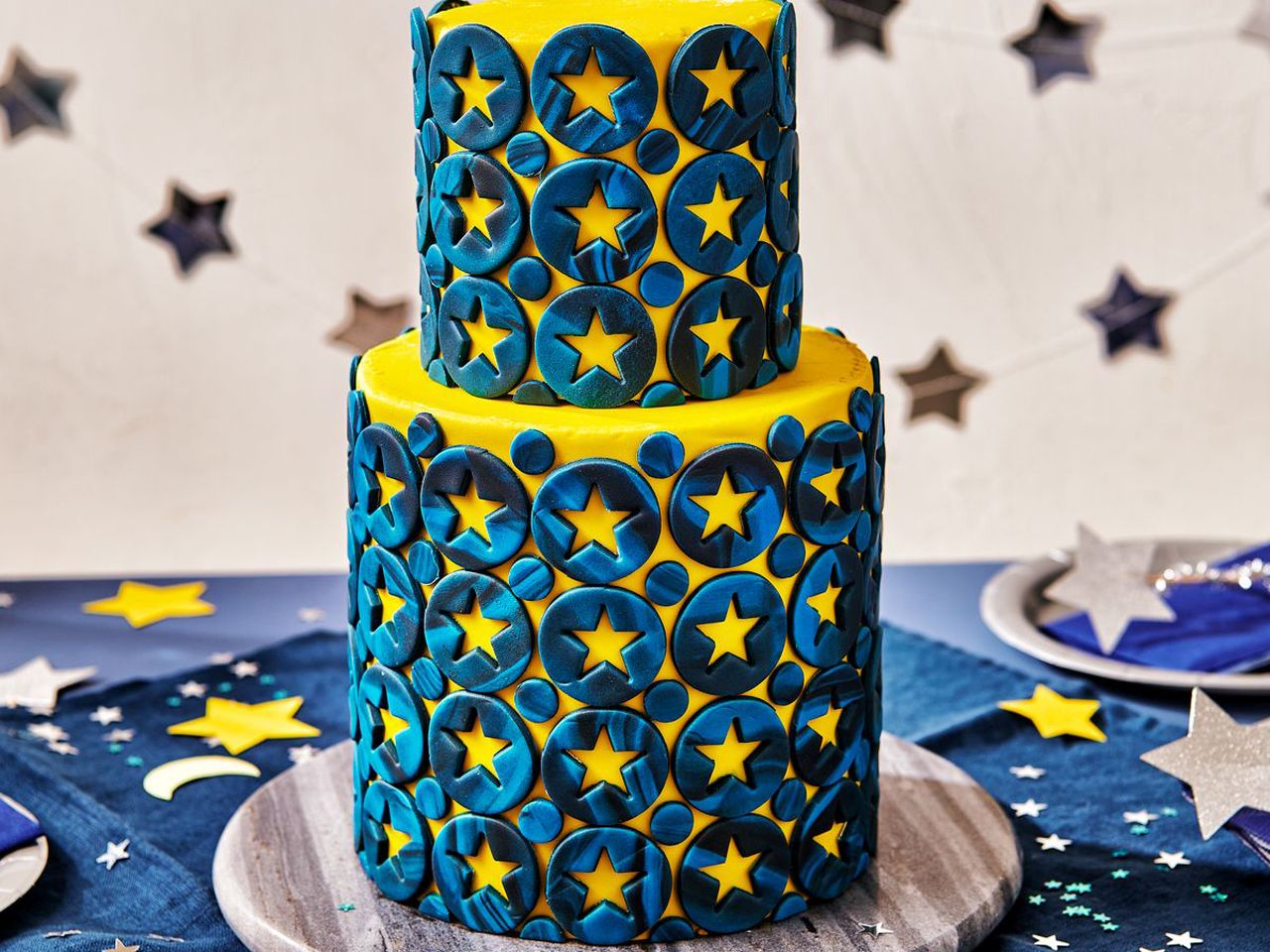 FunCakes Fondant -electric yellow- 250g, Dekormasse