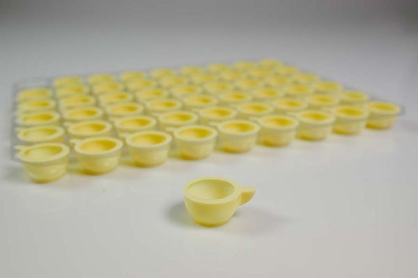 Schoko-Tasse mini 3,5 g weiße Schokolade 54 Stück