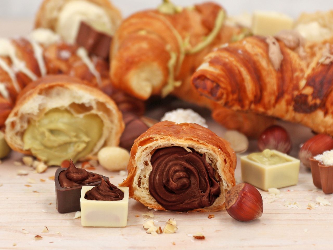 Kadayif-Haselnuss-Creme 500g Pralinen- und Tortenfüllung
