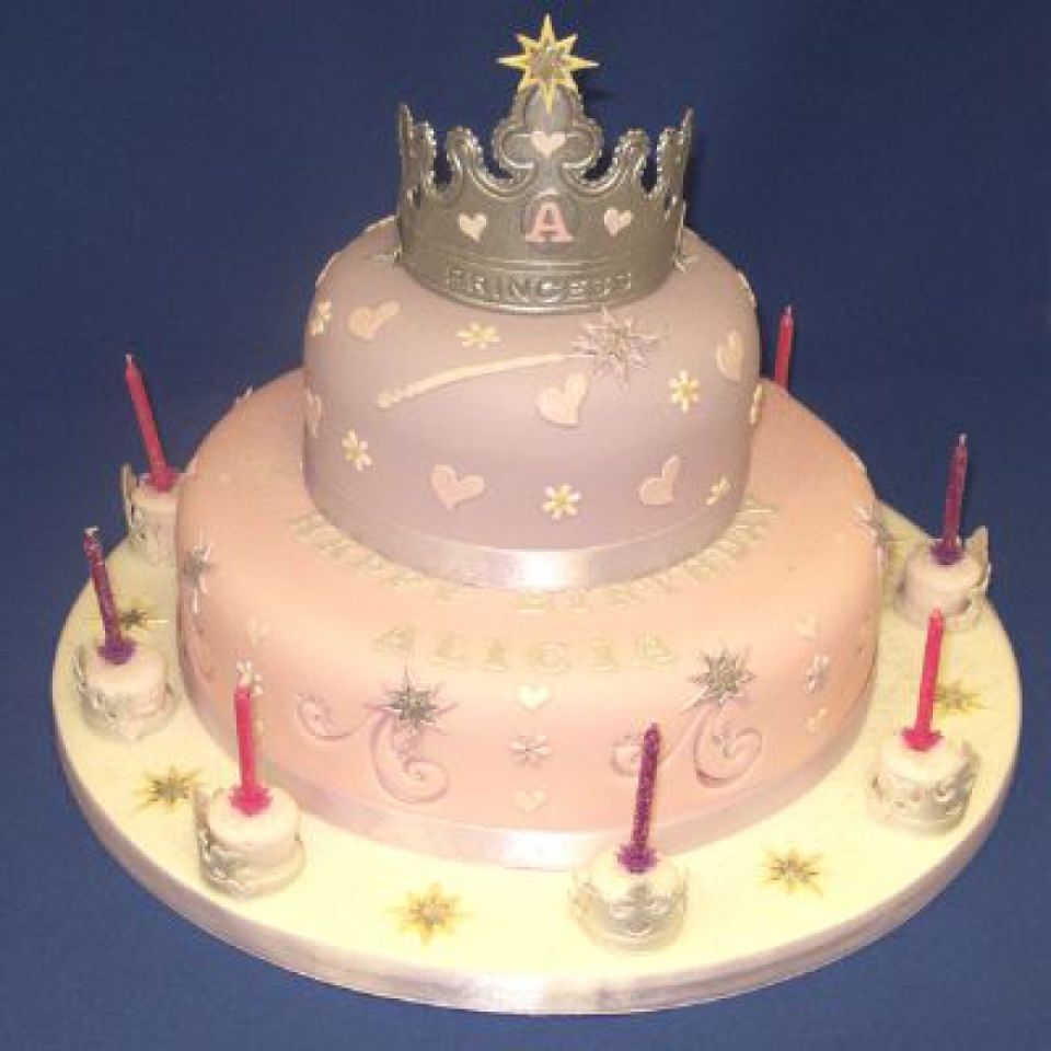 Fondant Ausstecher Set 3D Krone