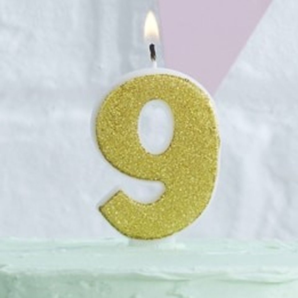 Tortenkerze mit Glitzer, Zahl 9, Gold
